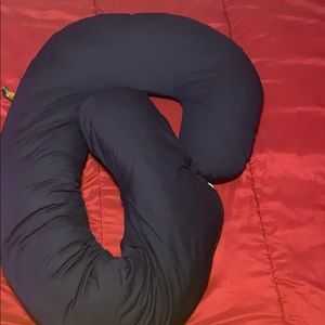 Maternity pillow